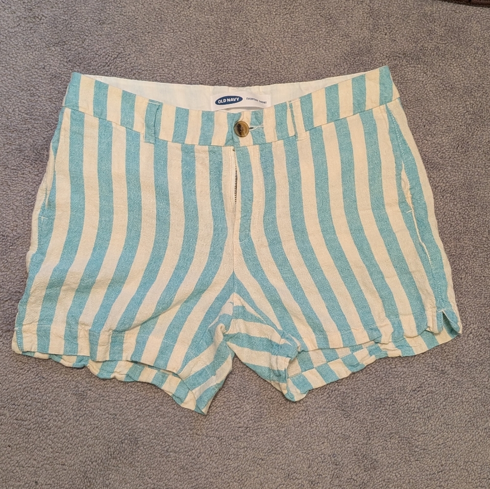 Old Navy Linen Blend Blue and White Stripes Everyday Short Women's 6